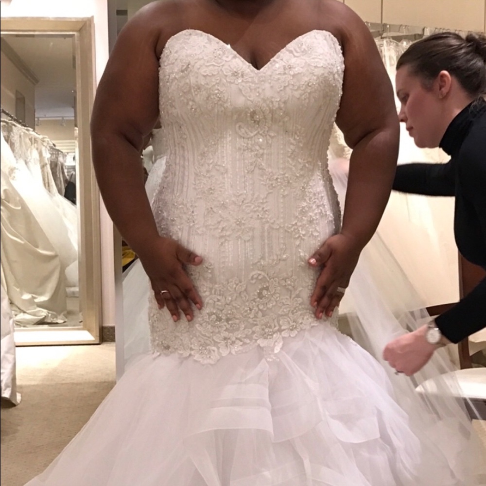 Wedding dress